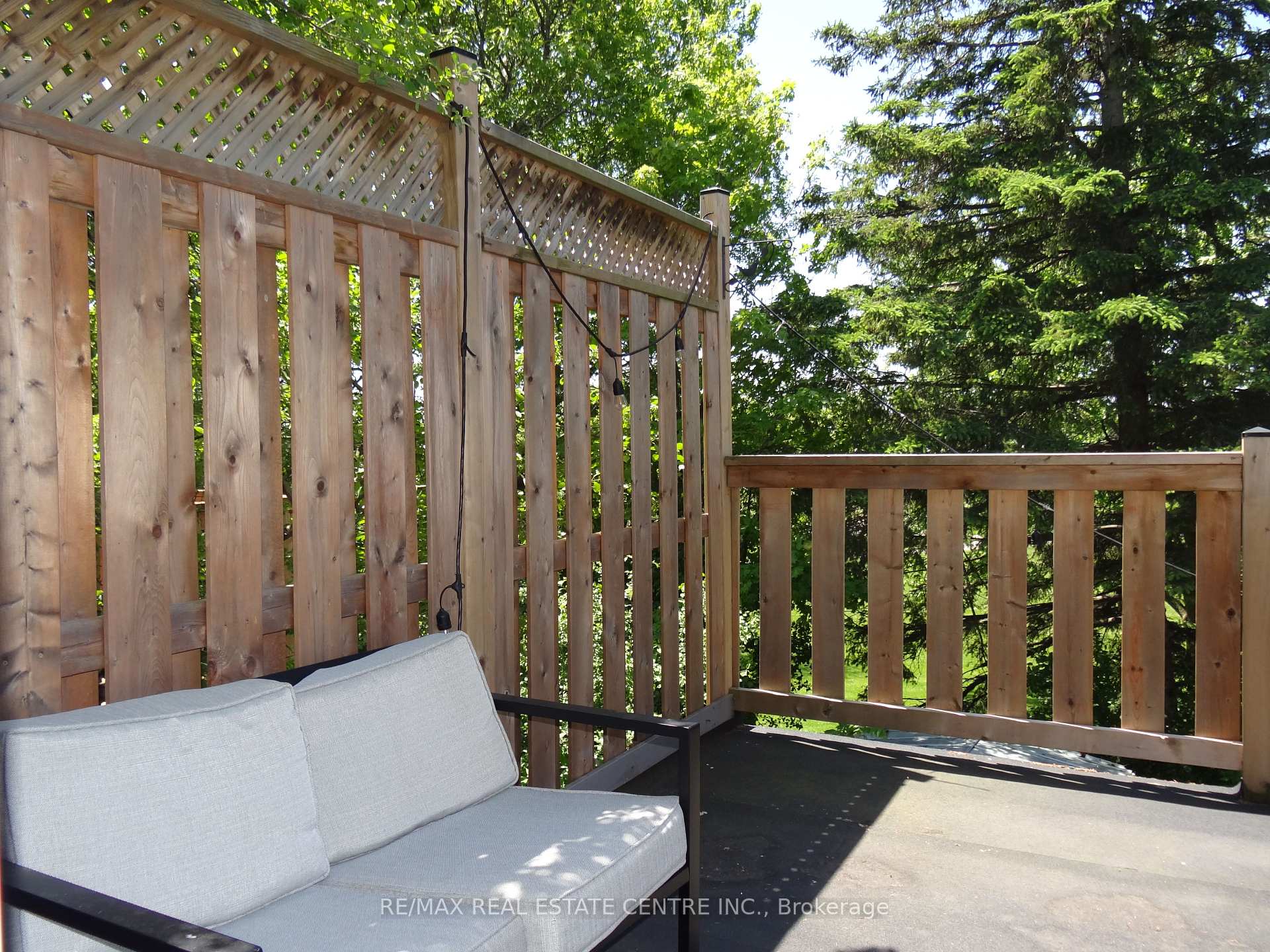 Photo 31 of 28 Rawling Crescent, Brampton, Heart Lake East — HOMEH