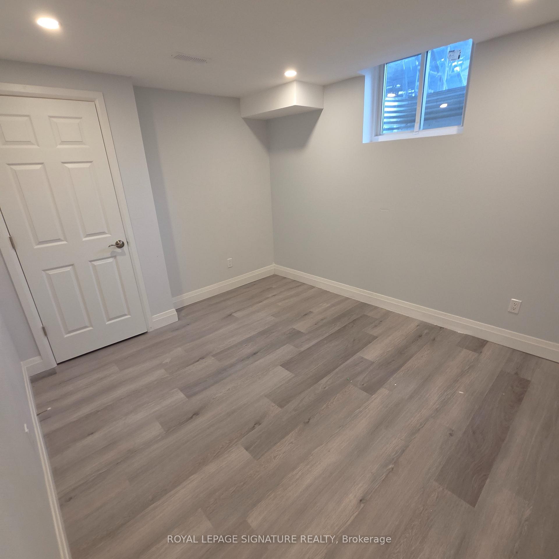Photo 5 of 88 Blue Mountain Drive, Hamilton, Hannon — HOMEH