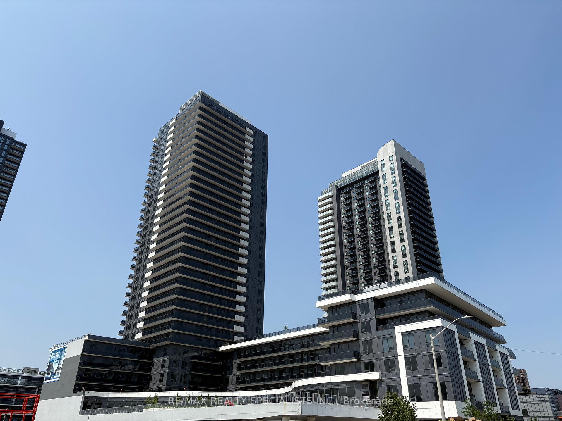 Front of Unit 2609, 5105 Hurontario Street