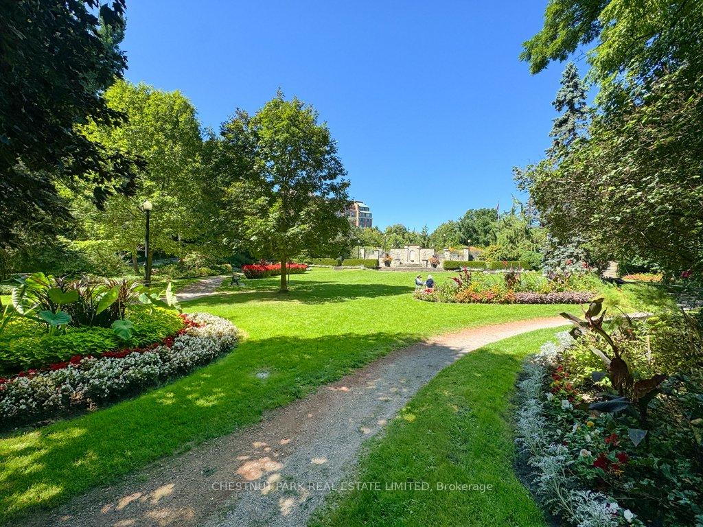 Photo 20 of Unit Upper, 101 Chatsworth Drive, Toronto, Lawrence Park South — HOMEH