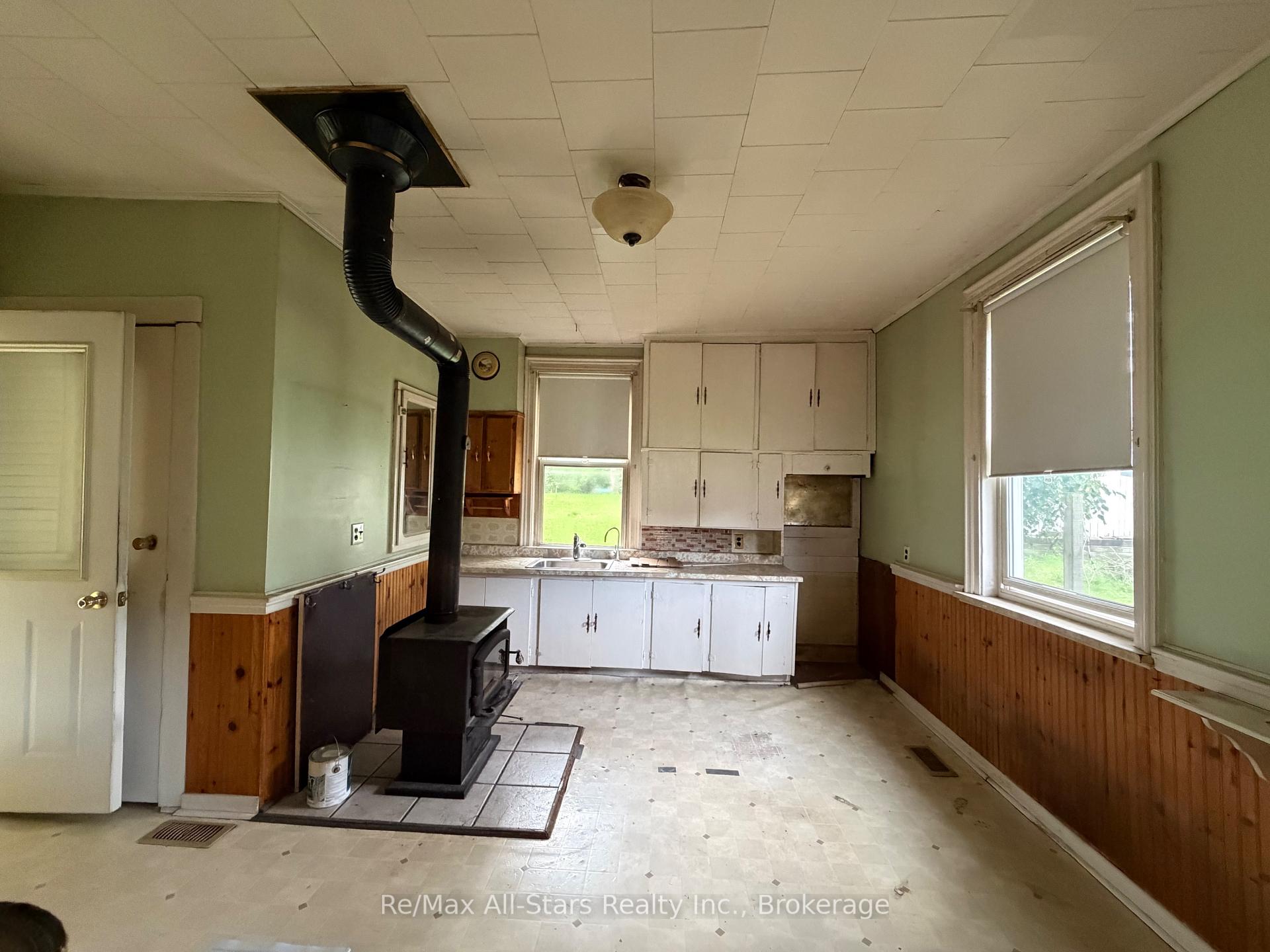 Photo 7 of 54 Munro Street, Brock, Cannington — HOMEH