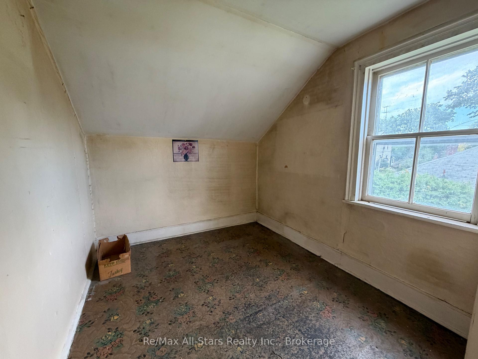Photo 10 of 54 Munro Street, Brock, Cannington — HOMEH