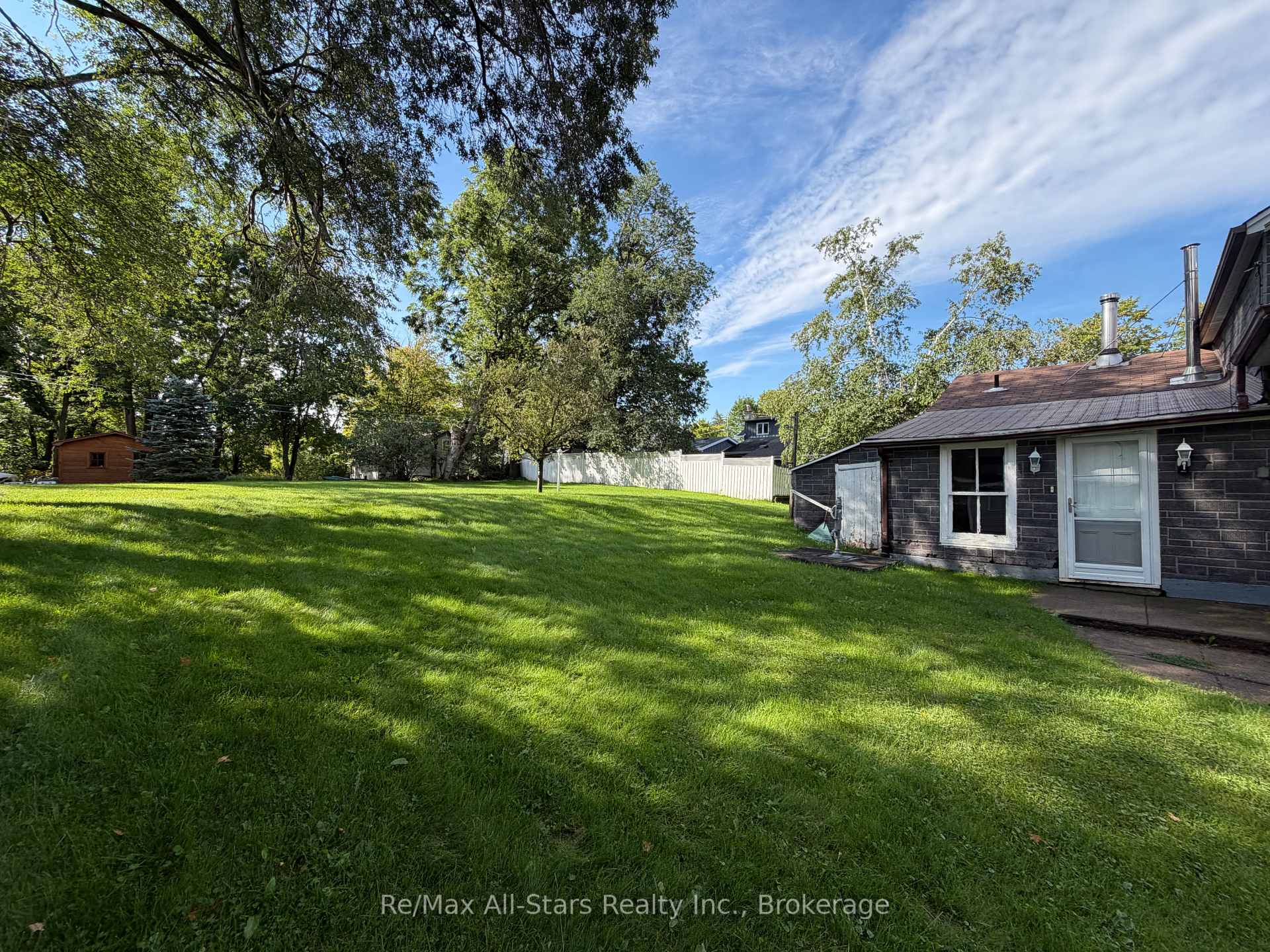 Photo 16 of 54 Munro Street, Brock, Cannington — HOMEH