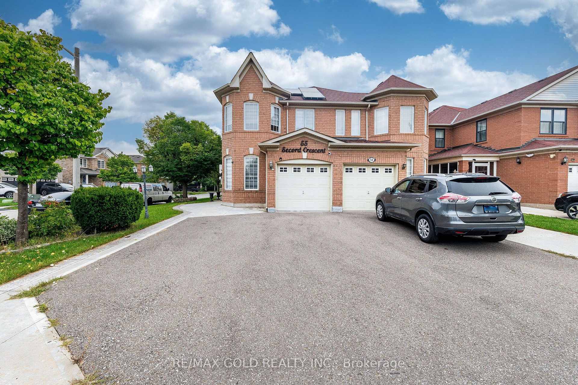 Photo 1 of 55 Secord Crescent, Brampton, Fletcher's Meadow — HOMEH