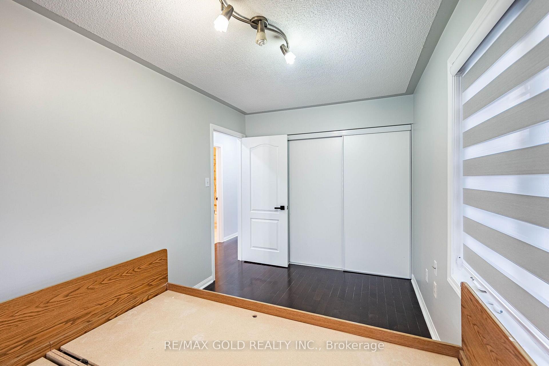 Photo 40 of 55 Secord Crescent, Brampton, Fletcher's Meadow — HOMEH
