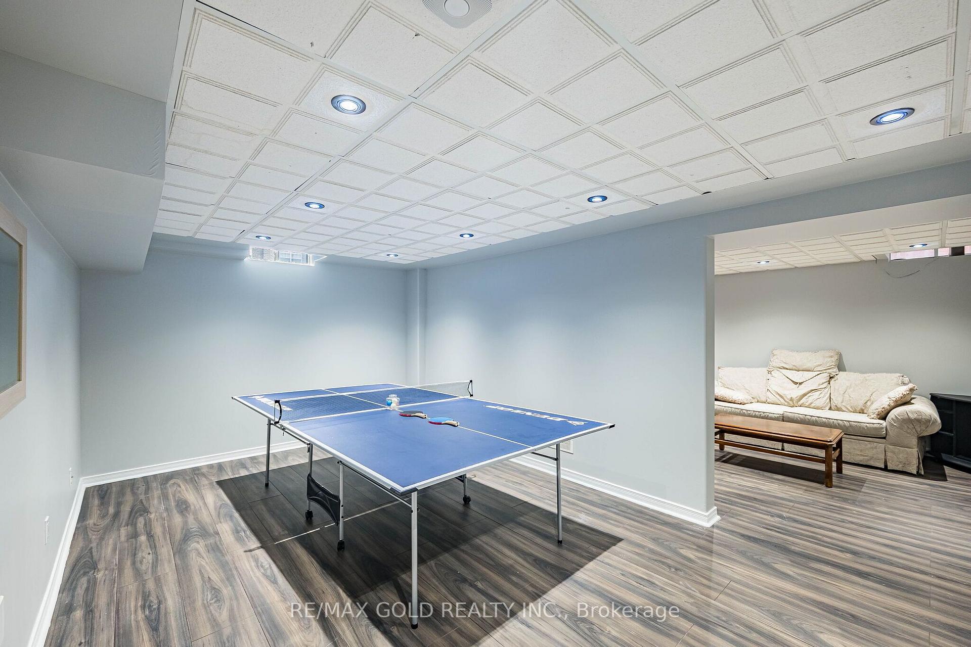 Photo 43 of 55 Secord Crescent, Brampton, Fletcher's Meadow — HOMEH