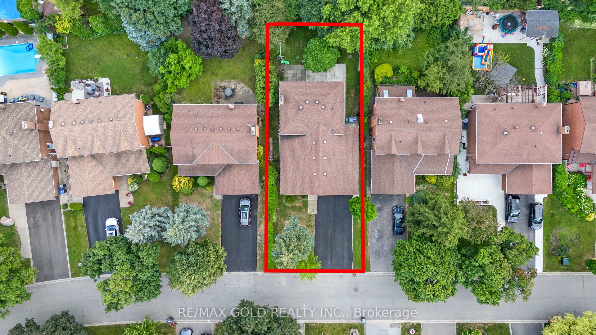 Photo 2 of 48 Maidstone Crescent, Brampton, Central Park — HOMEH