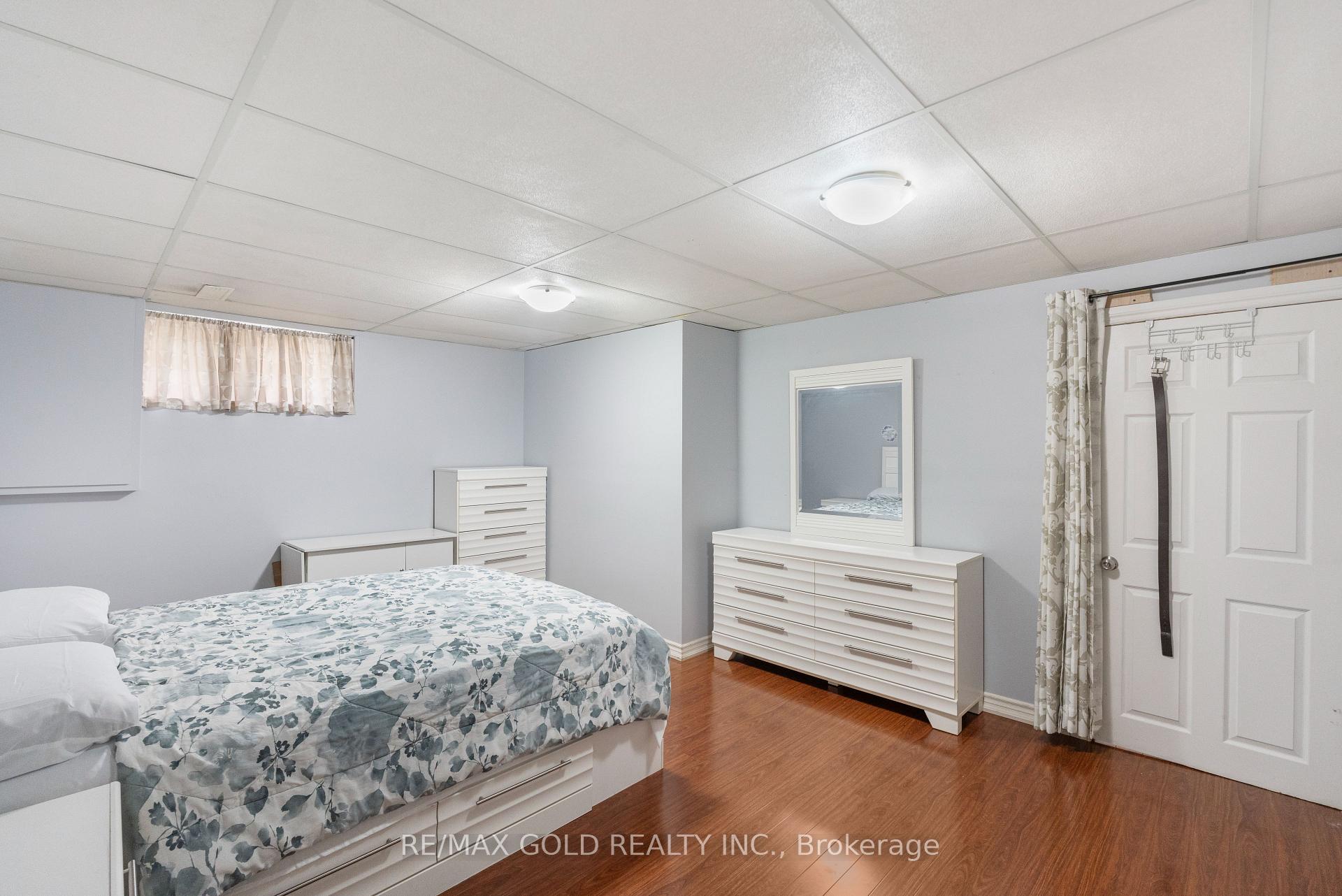 Photo 36 of 48 Maidstone Crescent, Brampton, Central Park — HOMEH