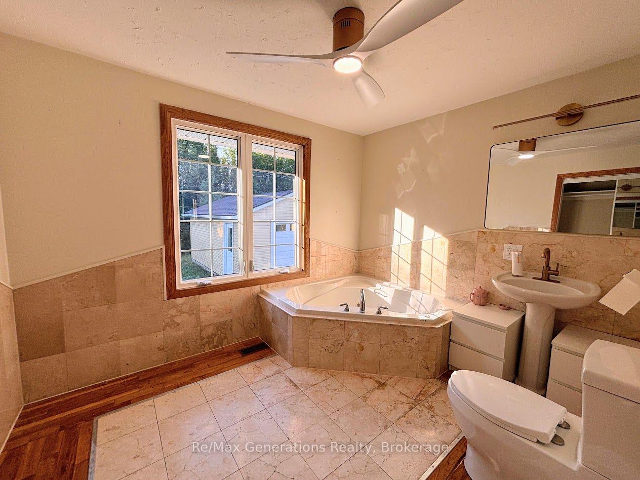 Photo 10 of 34 Redwing Avenue, Manitouwadge, TB-73 — HOMEH