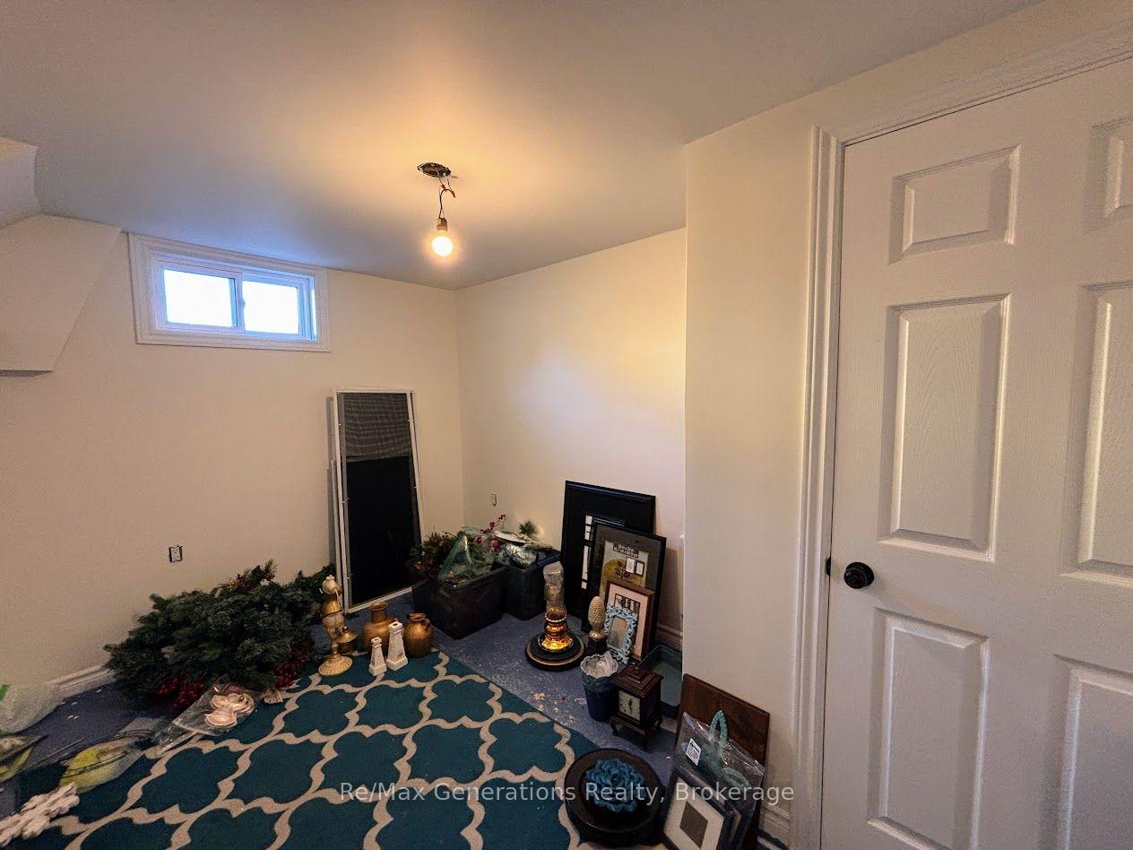 Photo 22 of 34 Redwing Avenue, Manitouwadge, TB-73 — HOMEH