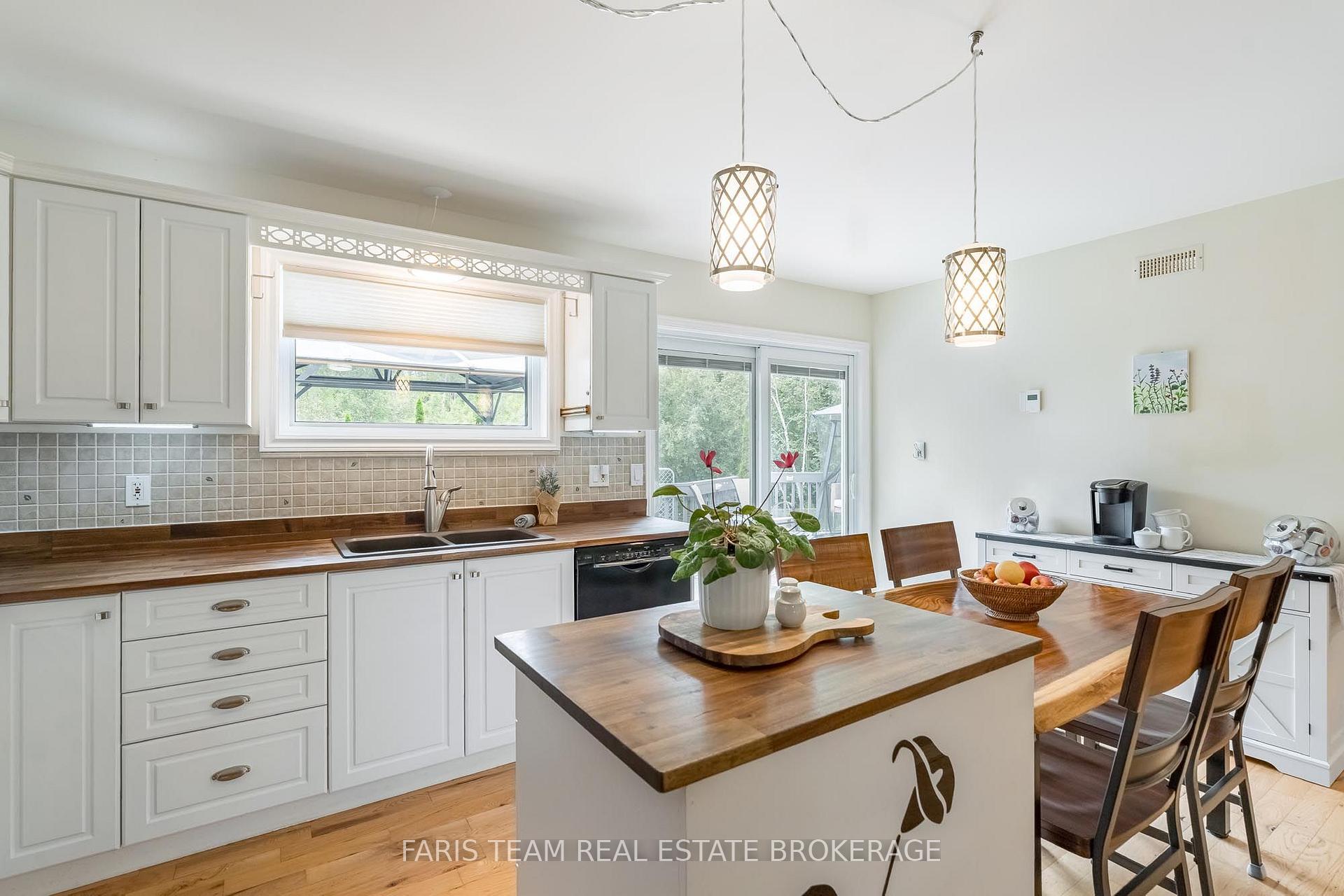 Photo 6 of 2151 Fairgrounds Road, Ramara, Rural Ramara — HOMEH