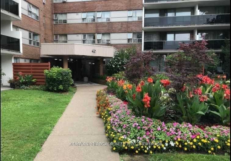 Front of Unit 203, 40 Sunrise Avenue
