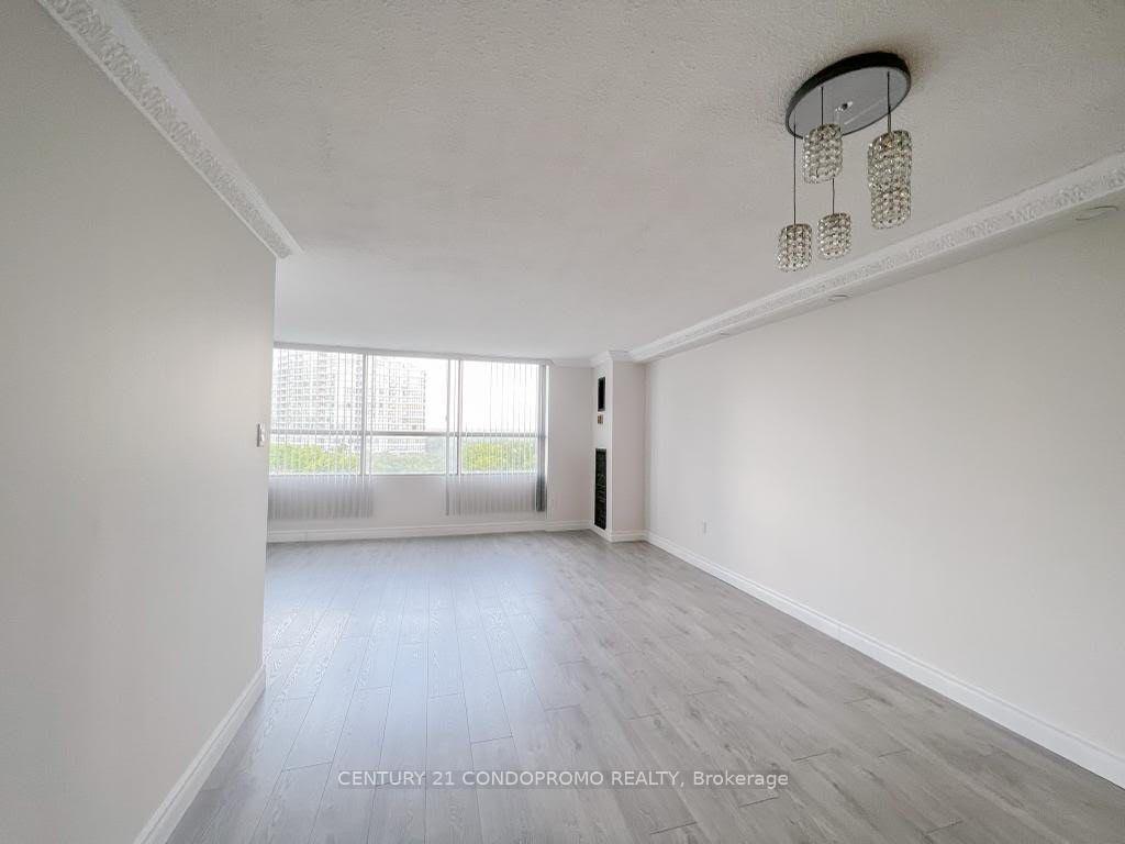 Front of Unit 709, 40 Panorama Court