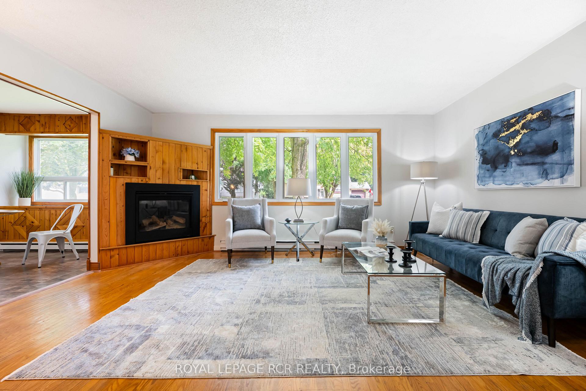 Photo 12 of 427 Pineview Gardens, Shelburne — HOMEH