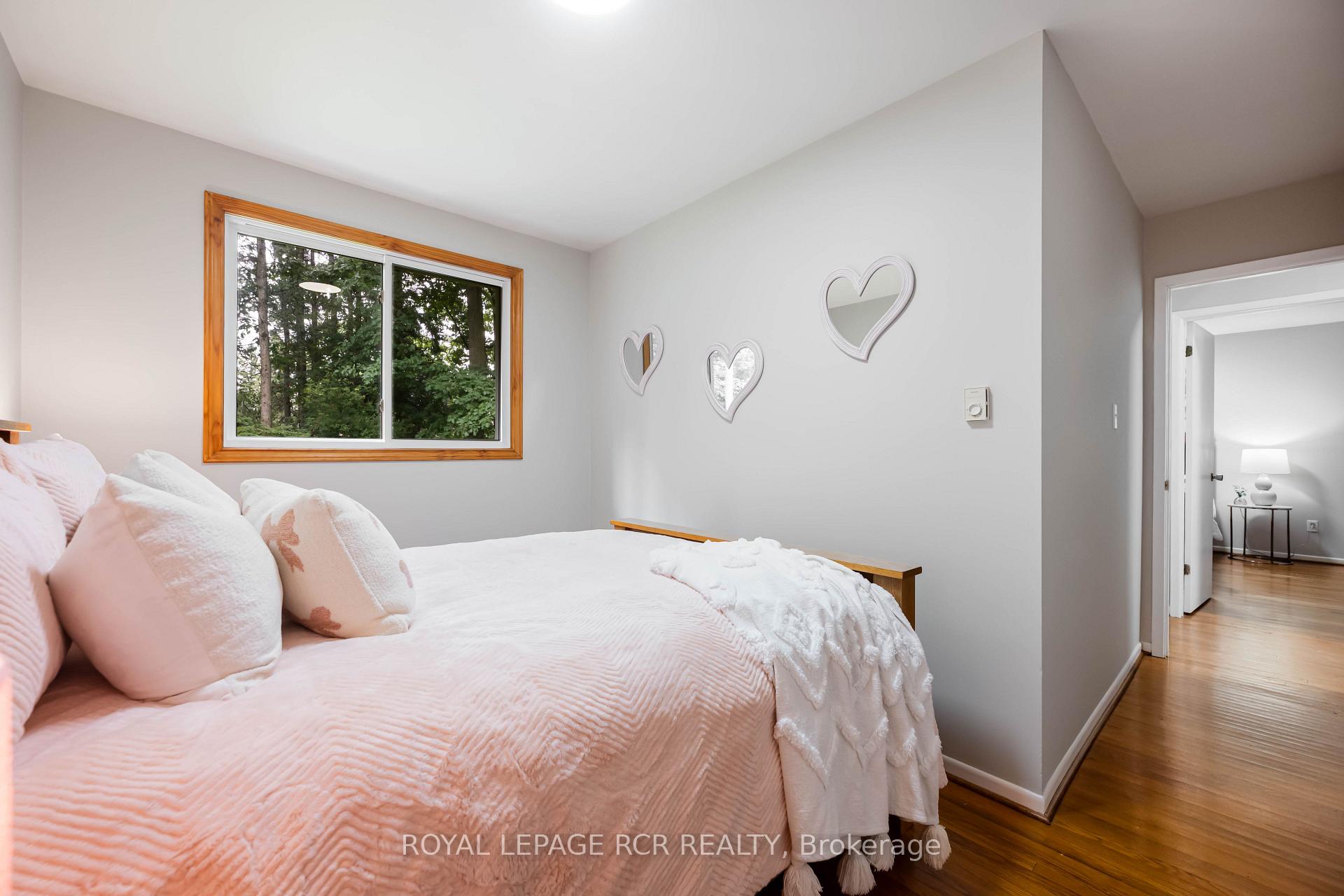 Photo 30 of 427 Pineview Gardens, Shelburne — HOMEH