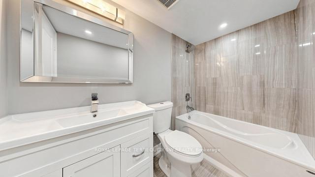 Photo 12 of Unit 512, 7440 Bathurst Street, Vaughan, Brownridge — HOMEH