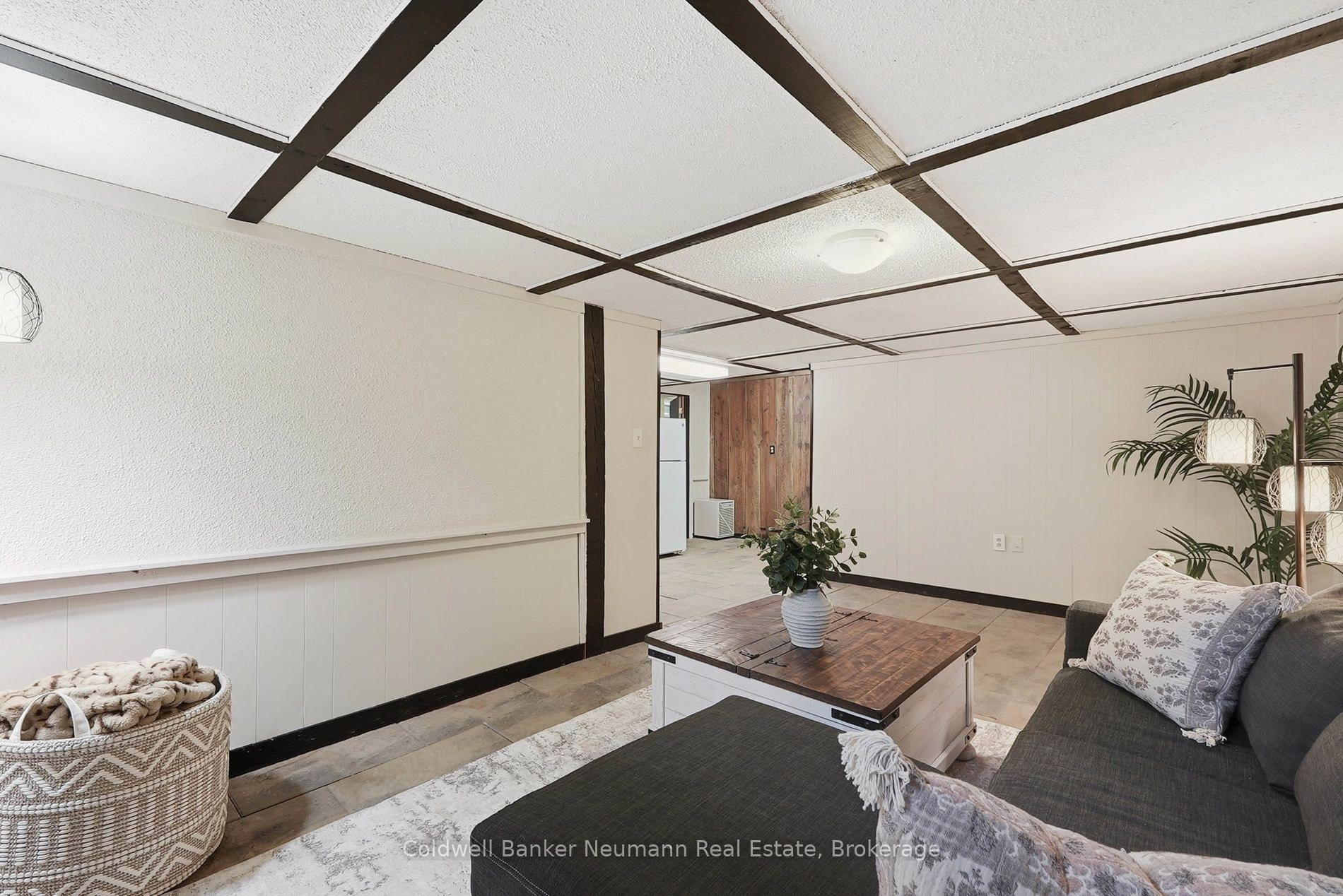 Photo 31 of 8 Pickwick Place, Guelph, Willow West/Sugarbush/West Acres — HOMEH