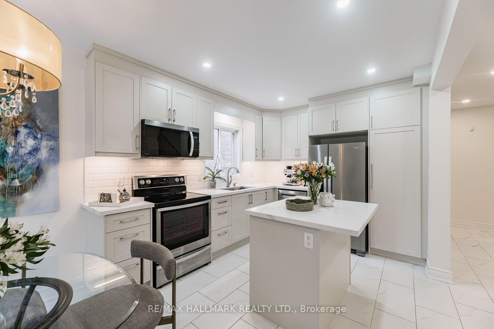 Photo 25 of 851 Hilton Boulevard, Newmarket, Stonehaven-Wyndham — HOMEH