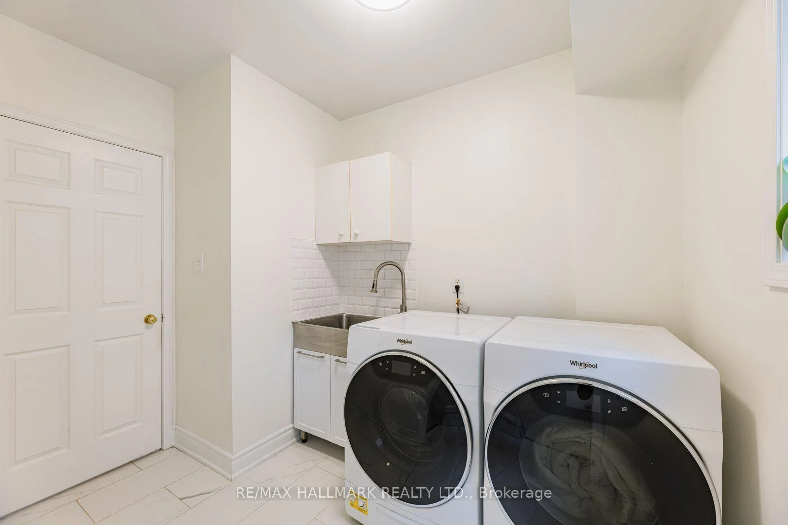 Photo 67 of 851 Hilton Boulevard, Newmarket, Stonehaven-Wyndham — HOMEH