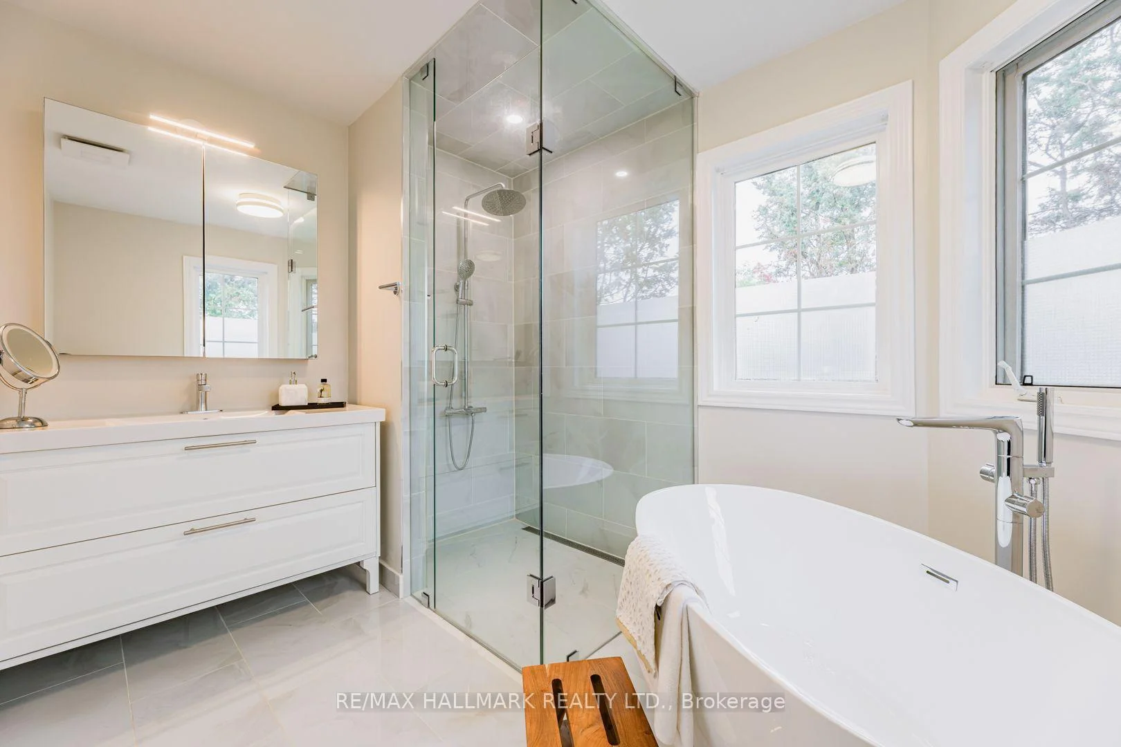 Photo 40 of 851 Hilton Boulevard, Newmarket, Stonehaven-Wyndham — HOMEH