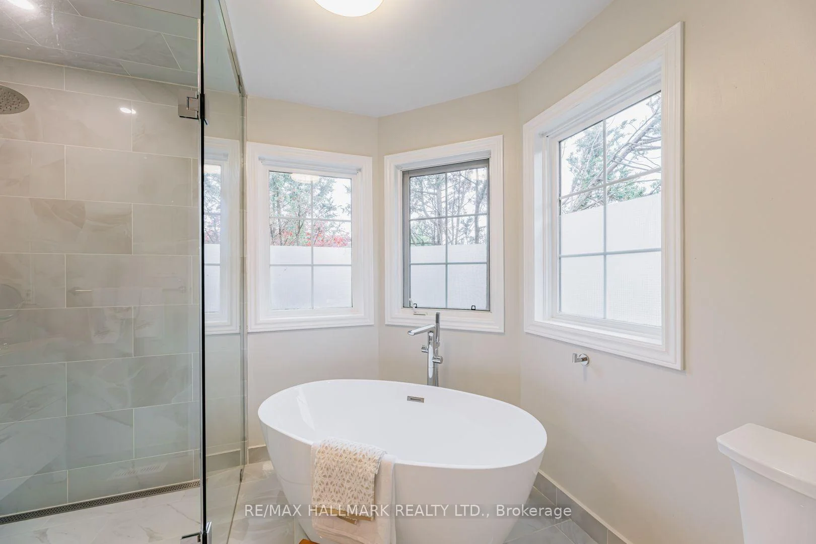 Photo 43 of 851 Hilton Boulevard, Newmarket, Stonehaven-Wyndham — HOMEH