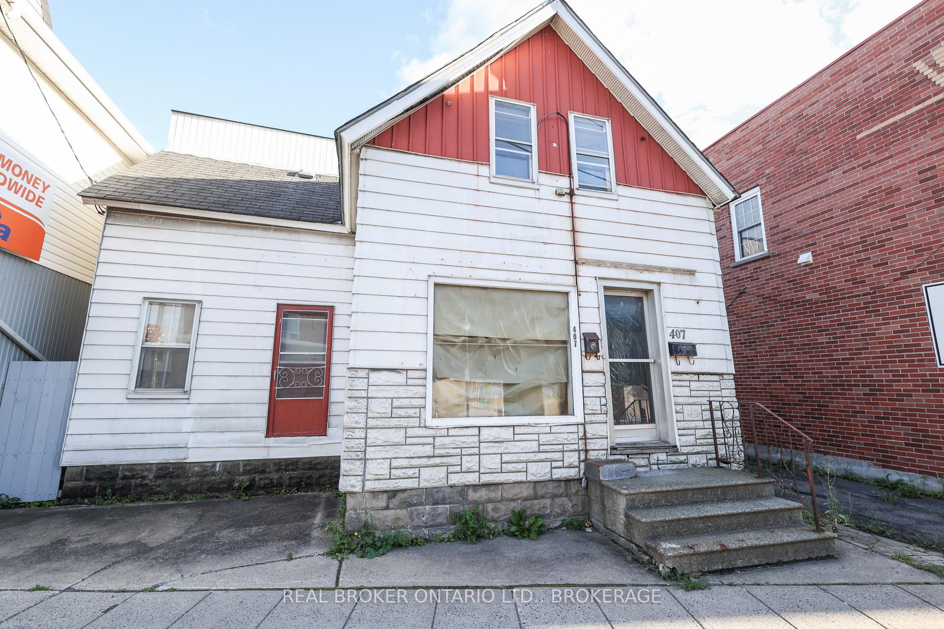 Photo 2 of 407 Montreal Road, Cornwall, Cornwall — HOMEH