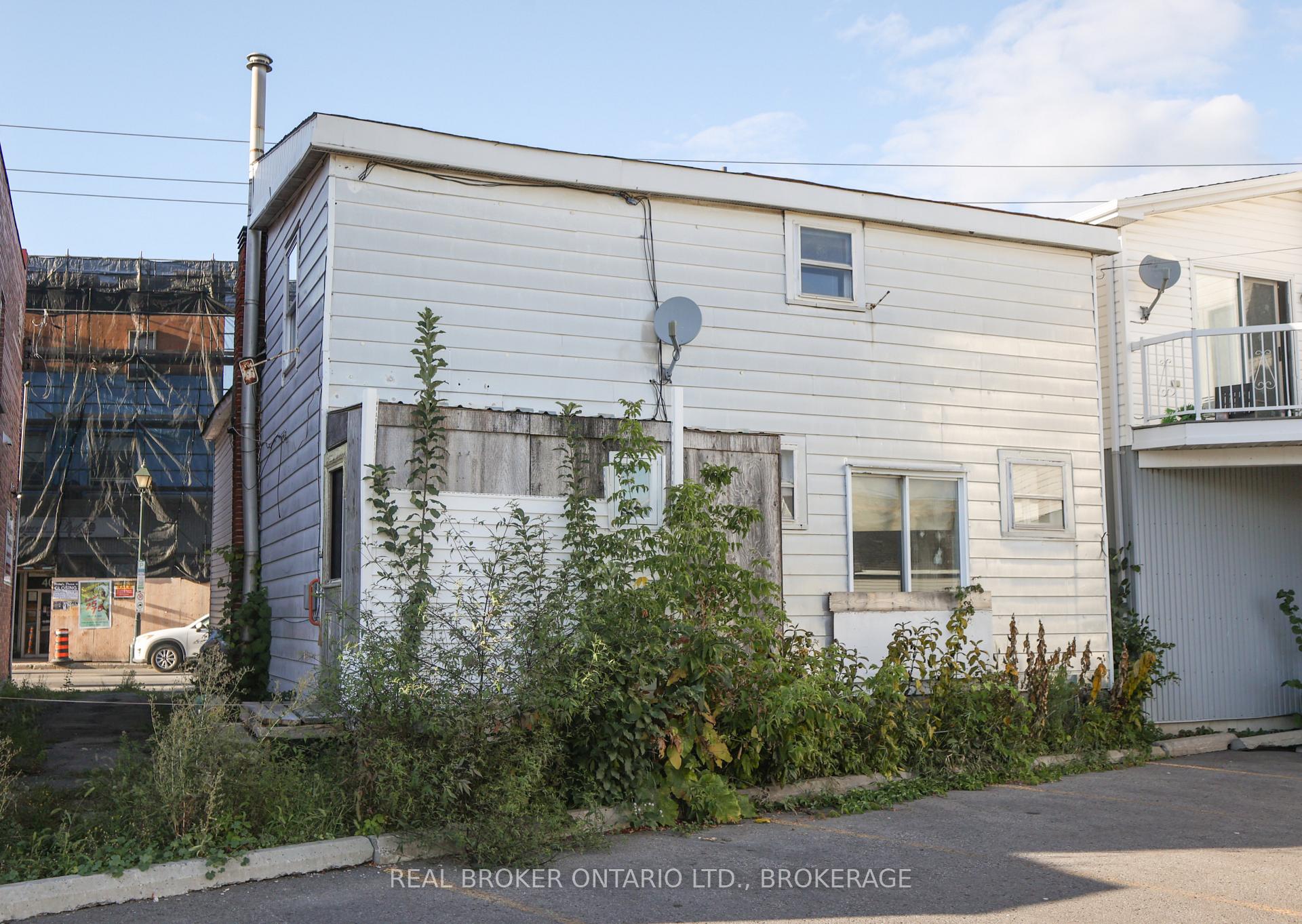 Photo 5 of 407 Montreal Road, Cornwall, Cornwall — HOMEH