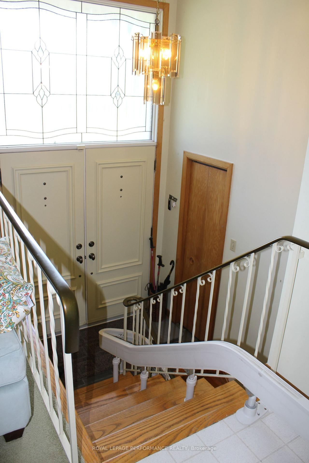 Photo 16 of 729 Iroquois Drive, Cornwall, Cornwall — HOMEH