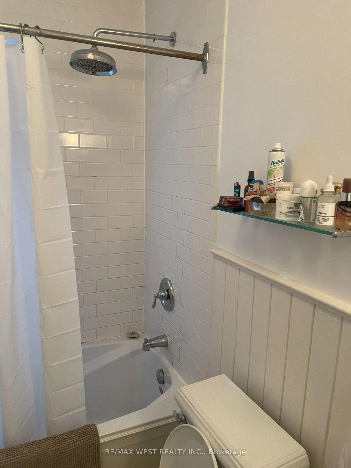 Photo 35 of Unit Main & Second, 58 Lynd Avenue, Toronto, Roncesvalles — HOMEH
