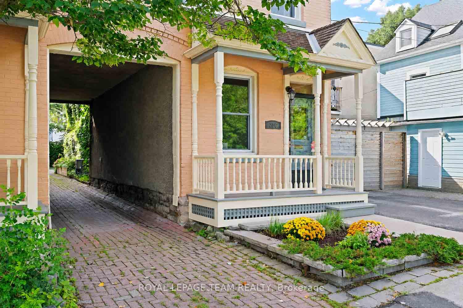Photo 1 of 236 Cathcart Street, Ottawa, Lower Town/Byward Market — HOMEH