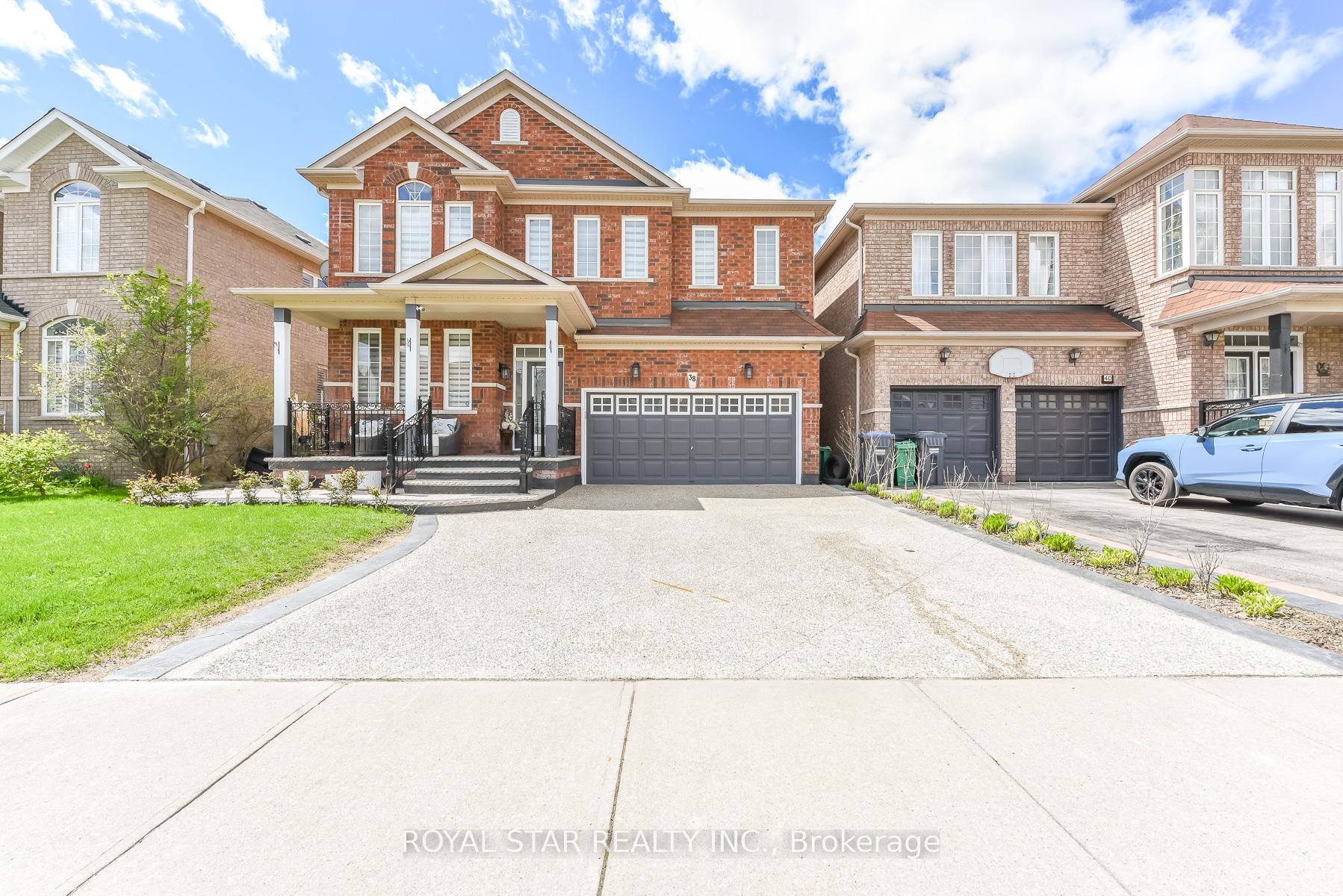 Photo 1 of 38 Robitaille Drive, Brampton, Sandringham-Wellington — HOMEH