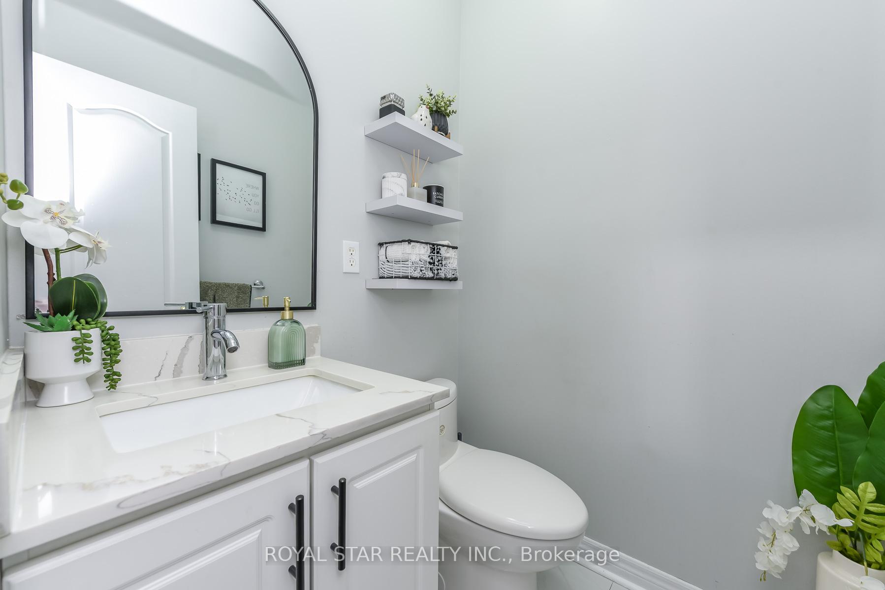 Photo 14 of 38 Robitaille Drive, Brampton, Sandringham-Wellington — HOMEH