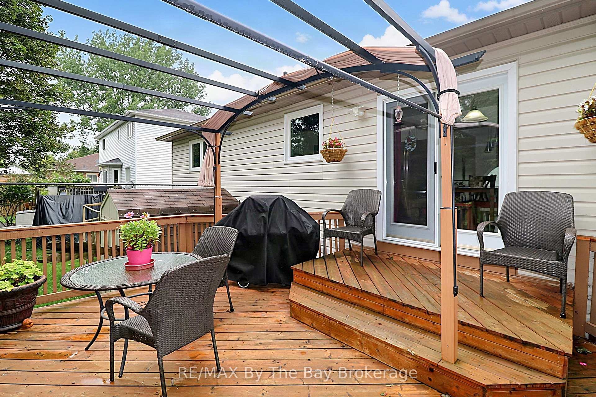 Photo 26 of 49 Royal Beech Drive, Wasaga Beach — HOMEH