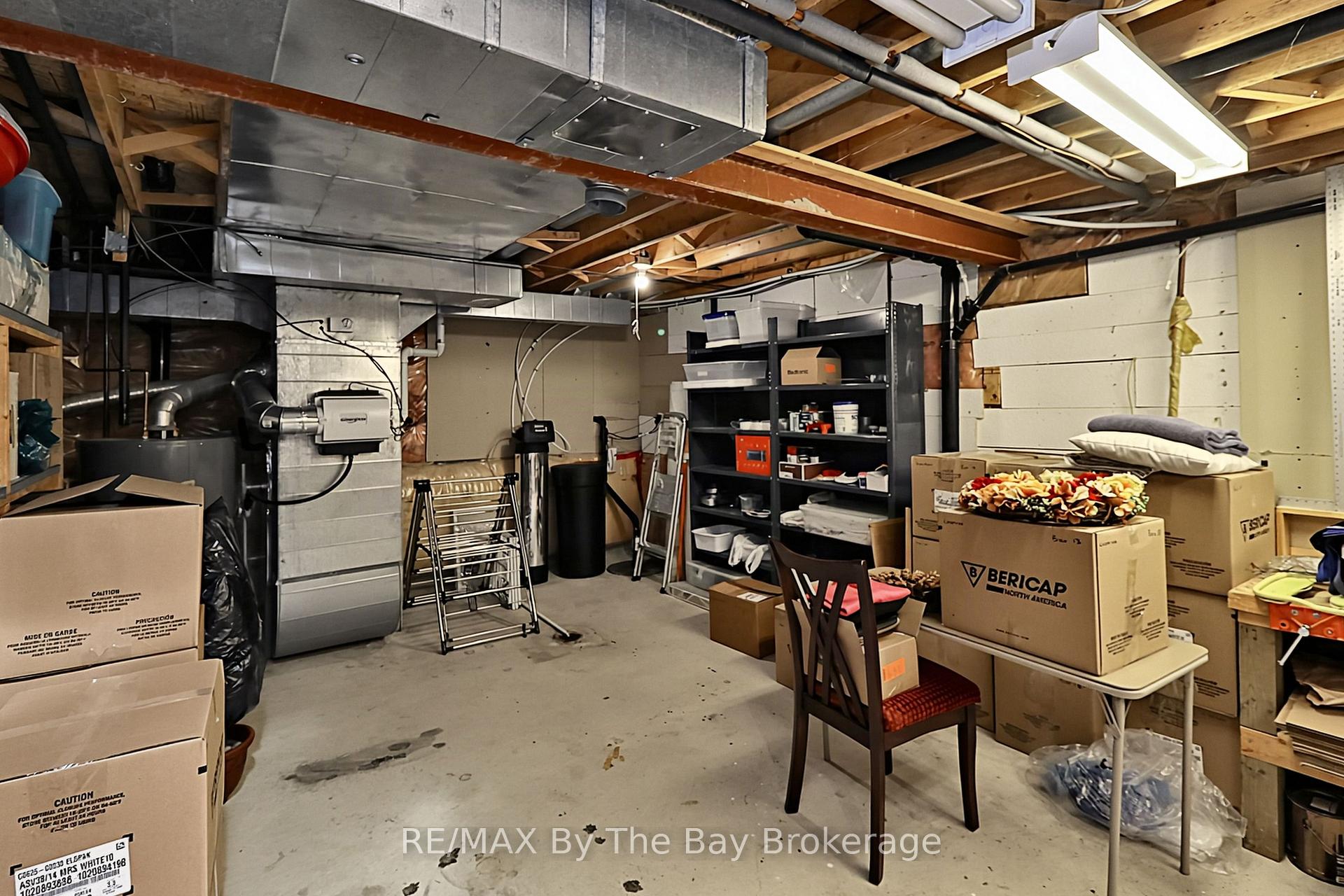 Photo 48 of 49 Royal Beech Drive, Wasaga Beach — HOMEH