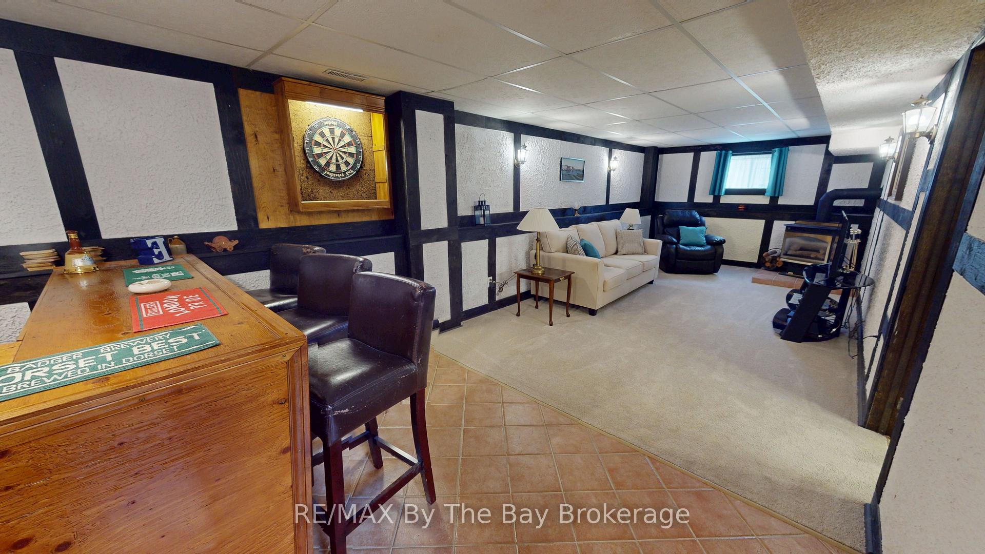Photo 47 of 49 Royal Beech Drive, Wasaga Beach — HOMEH