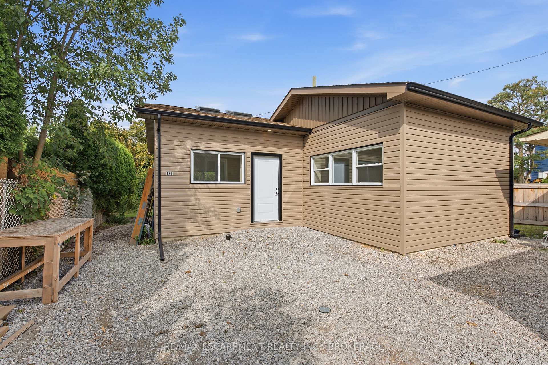 Photo 1 of Unit 3, 18 Princess Street, St. Catharines, E. Chester — HOMEH