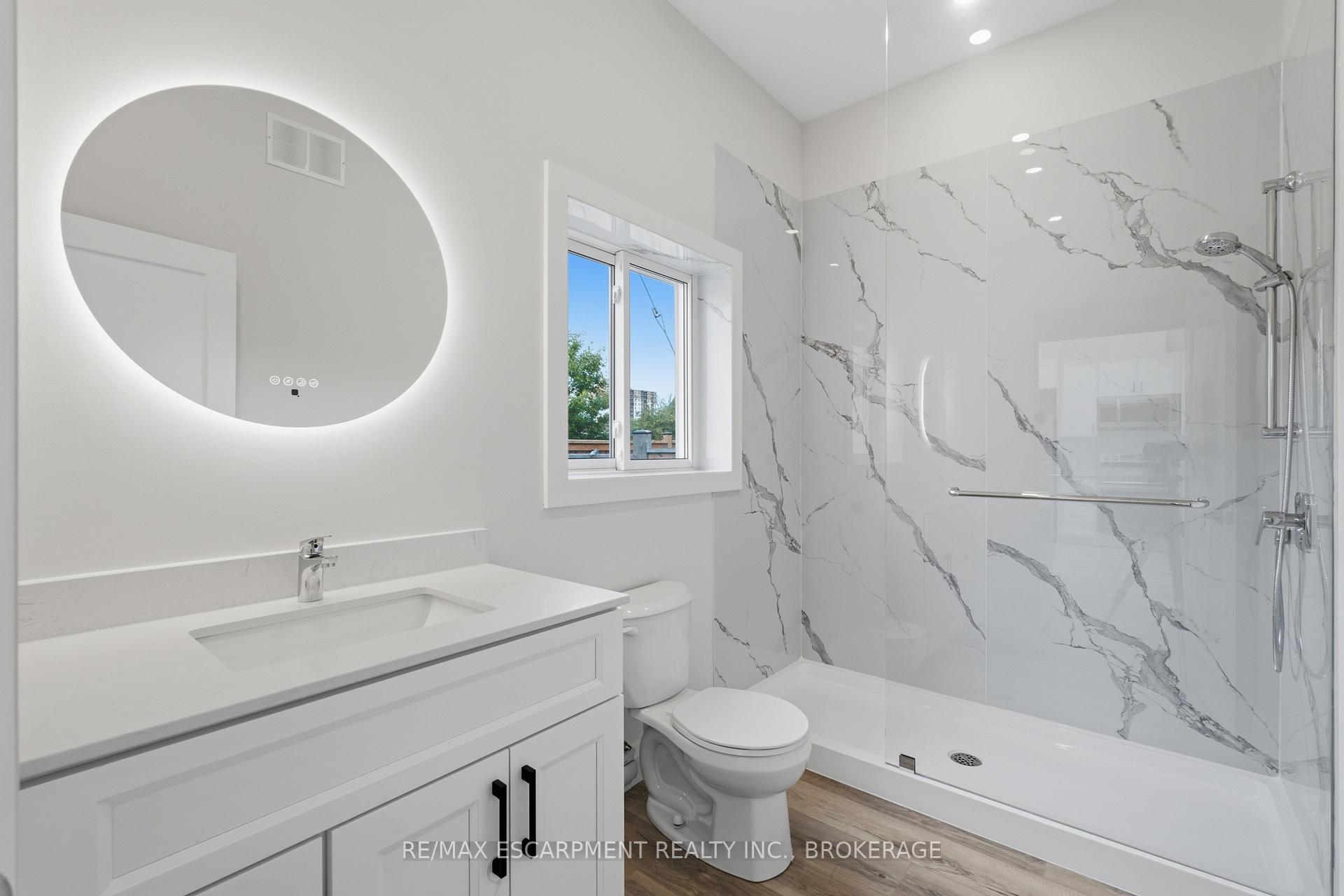 Photo 11 of Unit 3, 18 Princess Street, St. Catharines, E. Chester — HOMEH