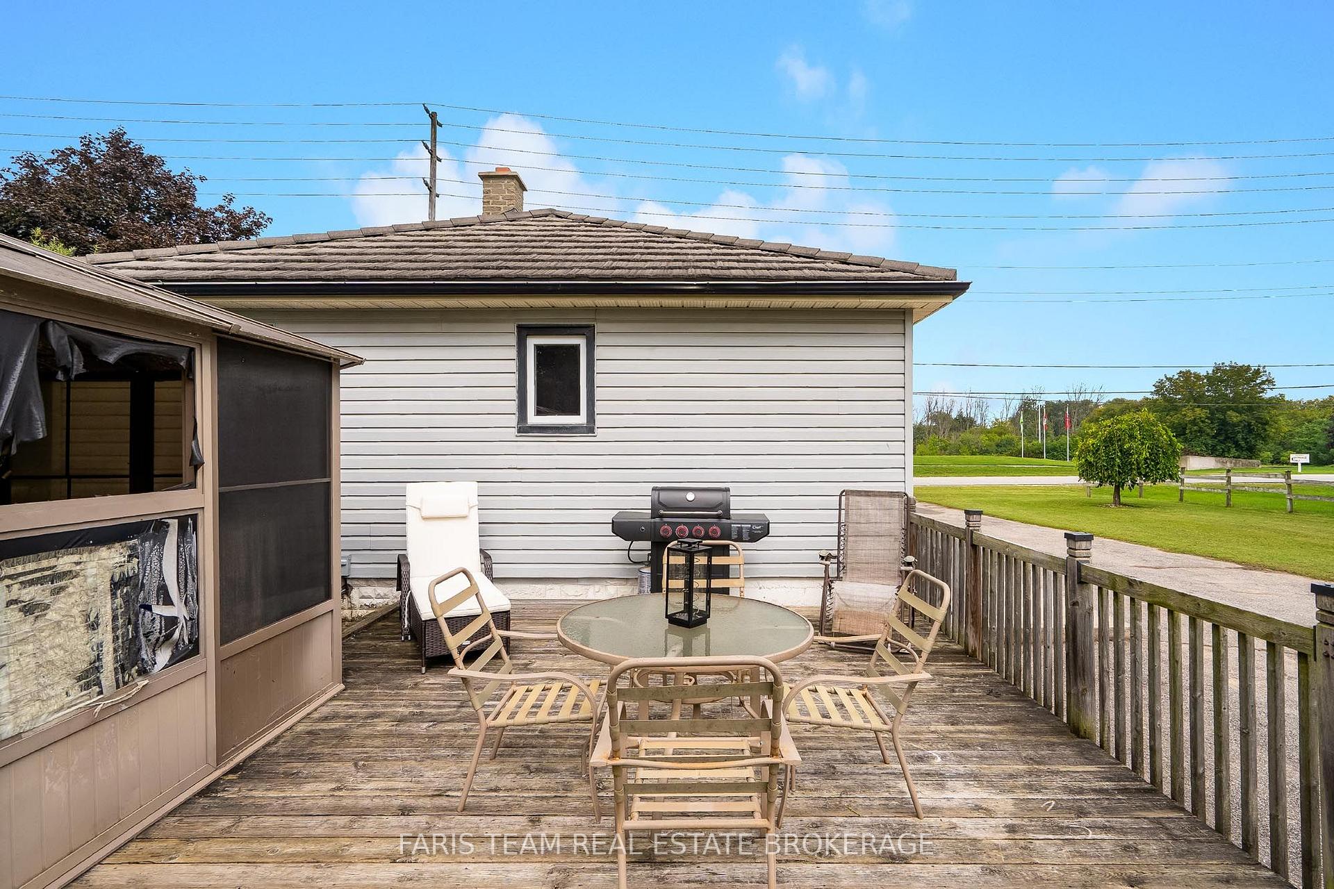 Photo 24 of 62 Toll Road, East Gwillimbury, Holland Landing — HOMEH