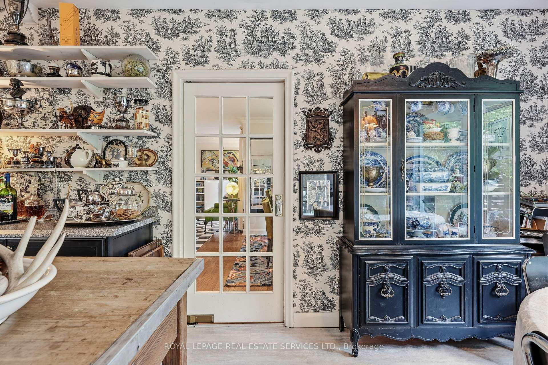 Photo 18 of 344 Maple Avenue, Oakville, Old Oakville — HOMEH