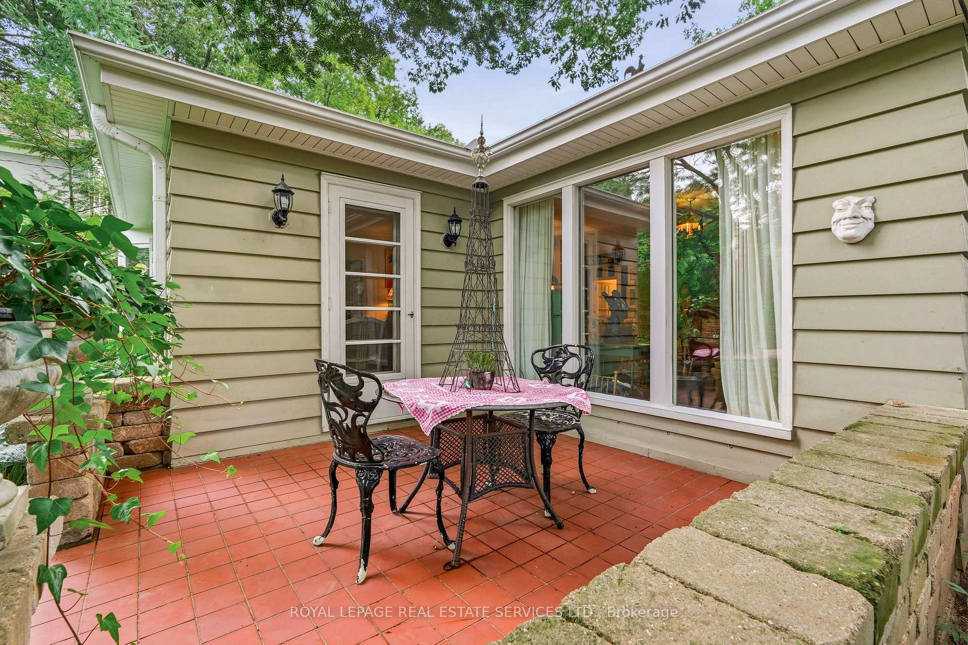 Photo 33 of 344 Maple Avenue, Oakville, Old Oakville — HOMEH
