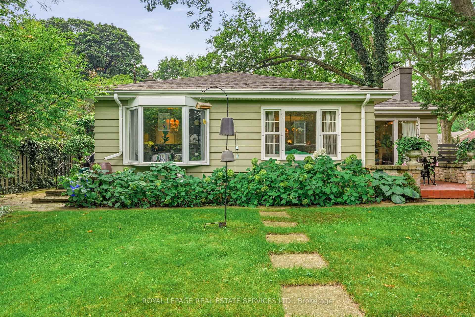 Photo 34 of 344 Maple Avenue, Oakville, Old Oakville — HOMEH