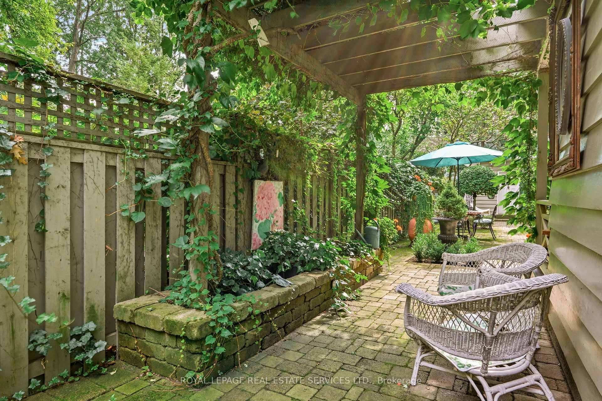 Photo 38 of 344 Maple Avenue, Oakville, Old Oakville — HOMEH