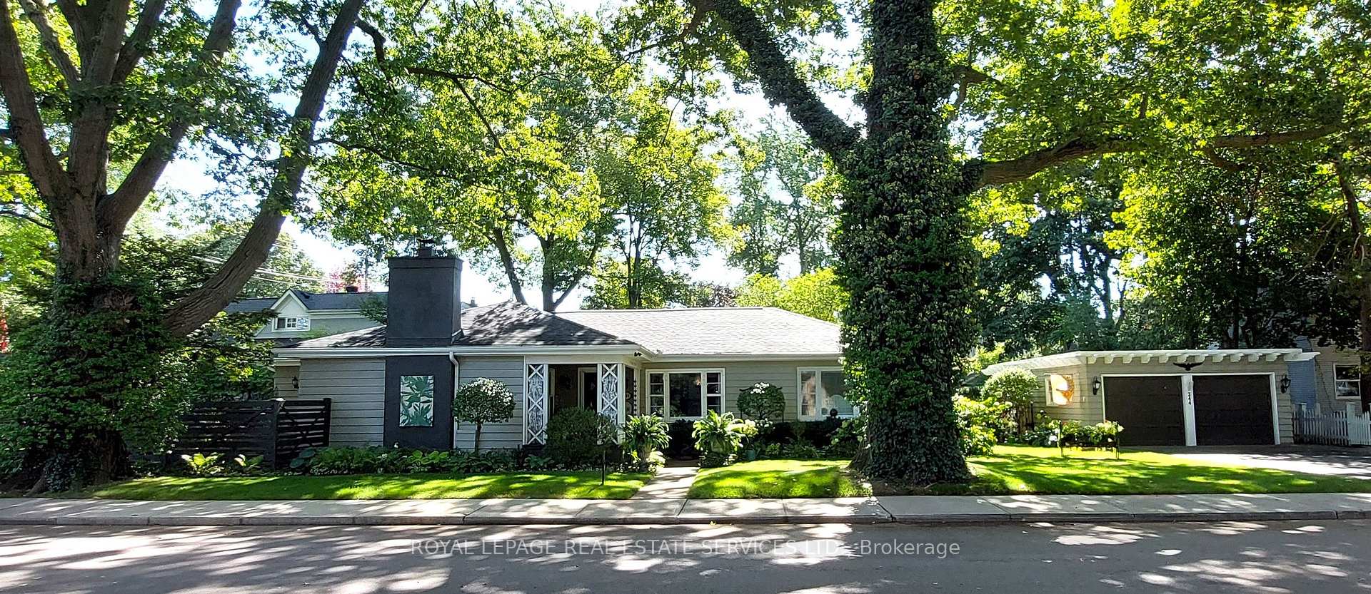 Photo of 344 Maple Avenue