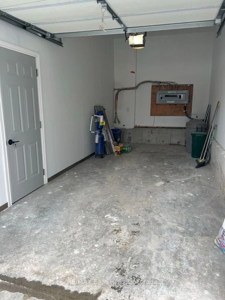 Photo 7 of Unit BSMT, 70 Marsellus Drive, Barrie, Holly — HOMEH
