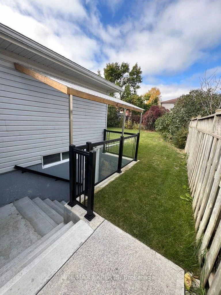 Photo 9 of Unit BSMT, 70 Marsellus Drive, Barrie, Holly — HOMEH