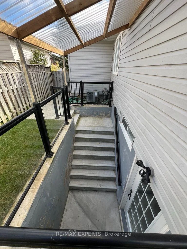 Photo 11 of Unit BSMT, 70 Marsellus Drive, Barrie, Holly — HOMEH