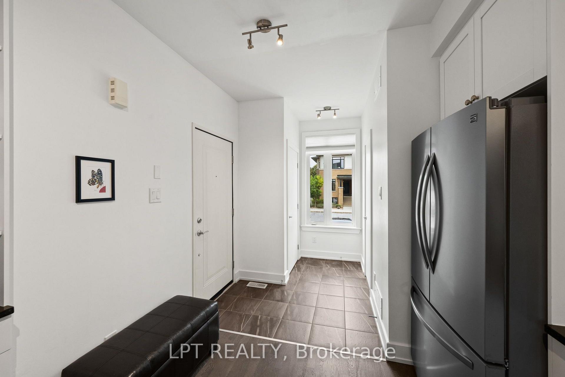 Photo 11 of Unit 82, 21 Bergeron Private, Ottawa, Chapel Hill — HOMEH