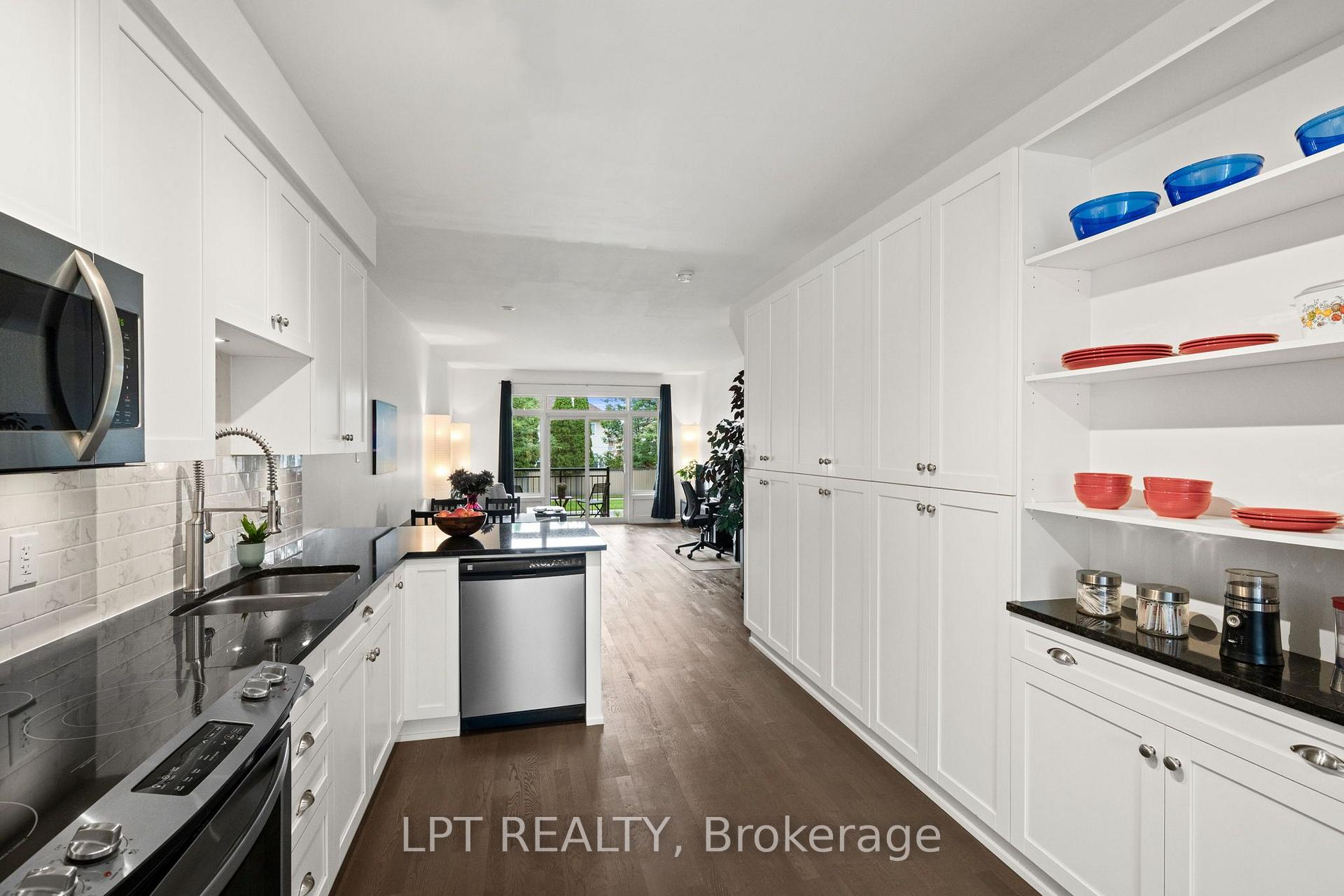 Photo 15 of Unit 82, 21 Bergeron Private, Ottawa, Chapel Hill — HOMEH