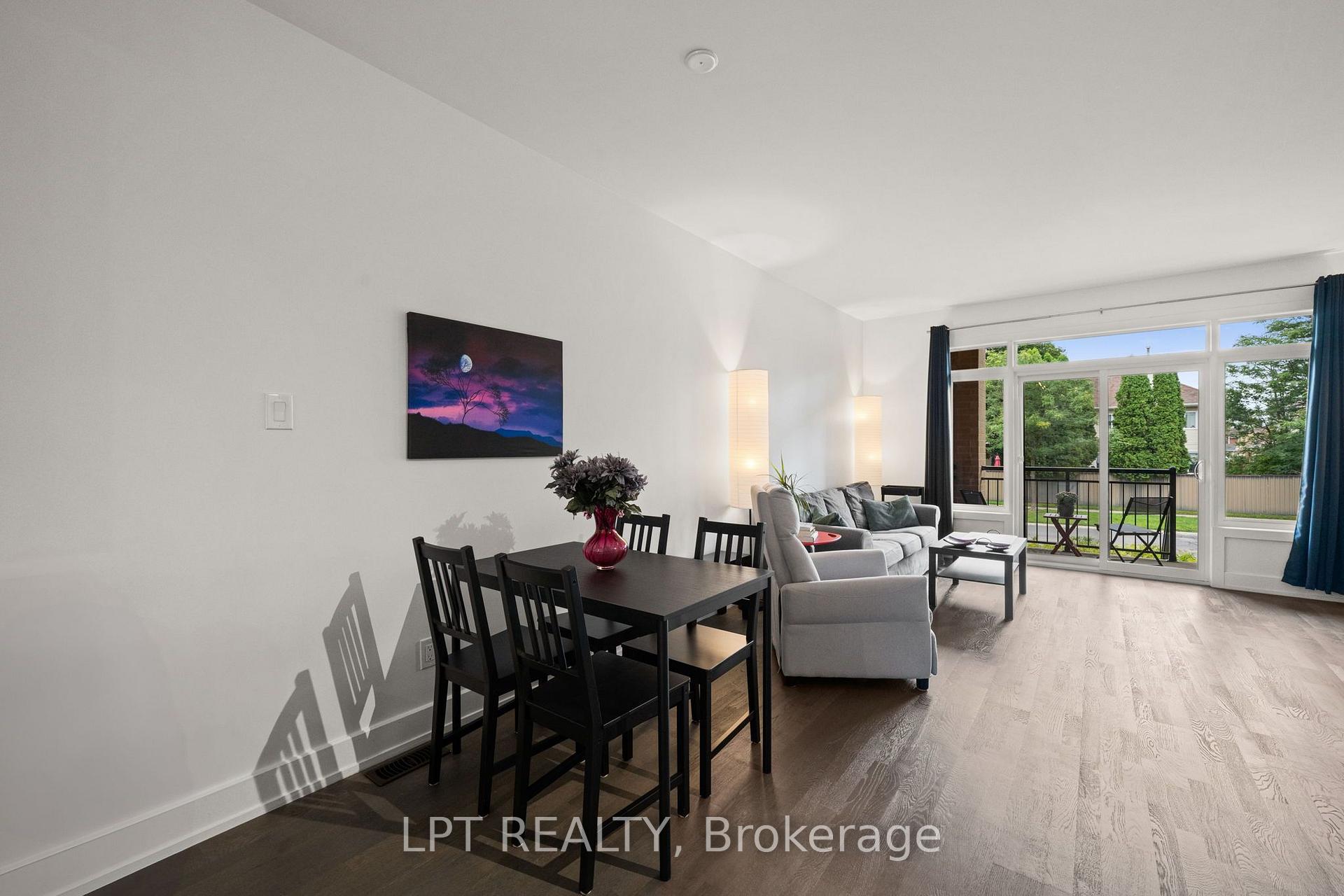 Photo 19 of Unit 82, 21 Bergeron Private, Ottawa, Chapel Hill — HOMEH
