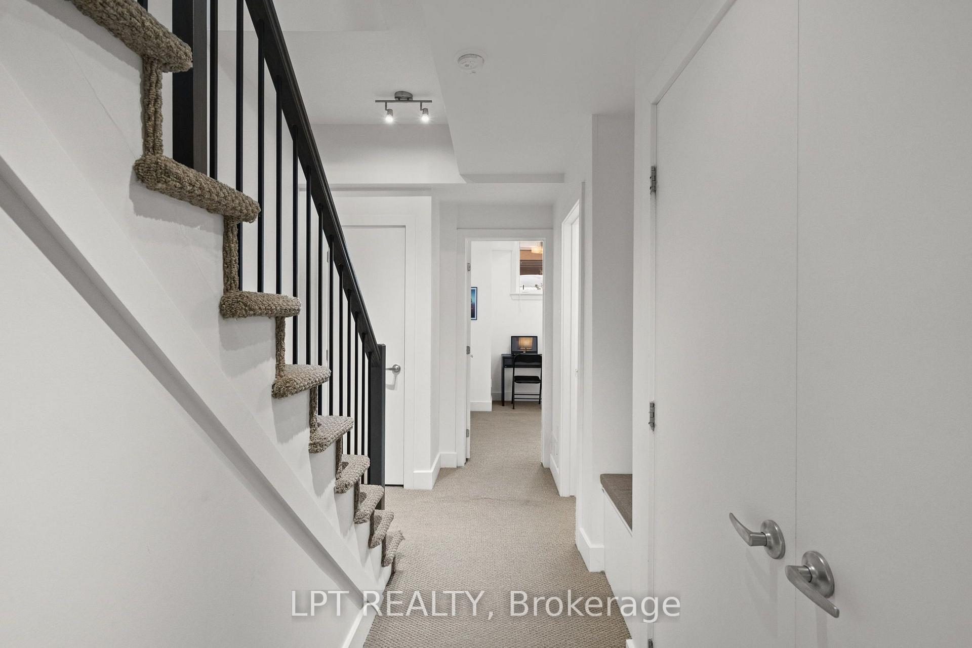 Photo 33 of Unit 82, 21 Bergeron Private, Ottawa, Chapel Hill — HOMEH